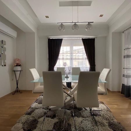 Royal King Apartment 库马诺沃 外观 照片